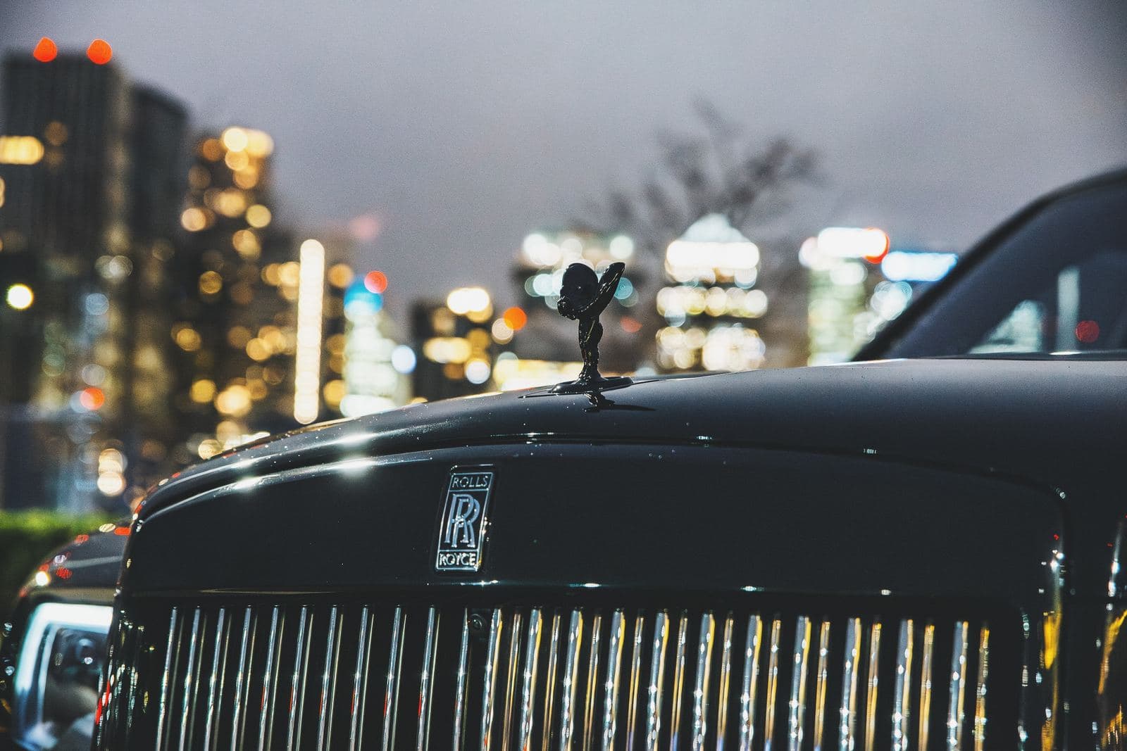 Spirit of Ecstasy detail