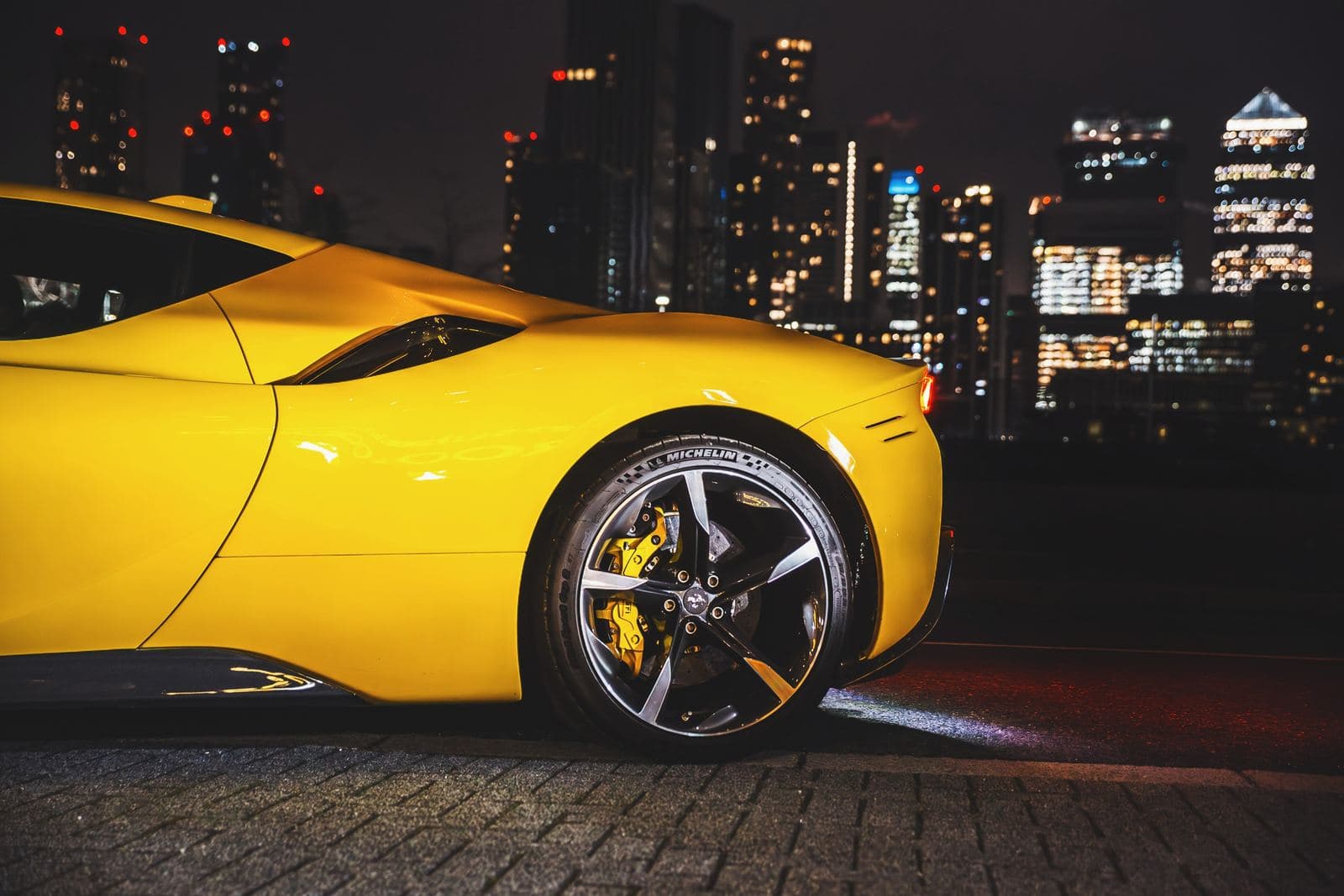 Ferrari SF90 wheel detail