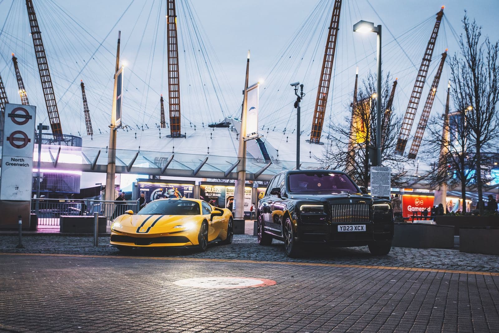 Collection with O2 backdrop