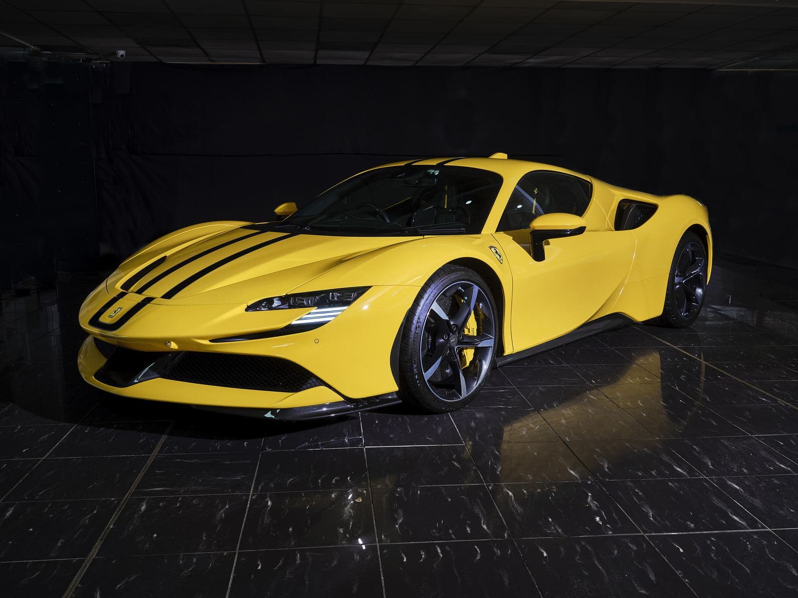 Ferrari SF90 front three quarter